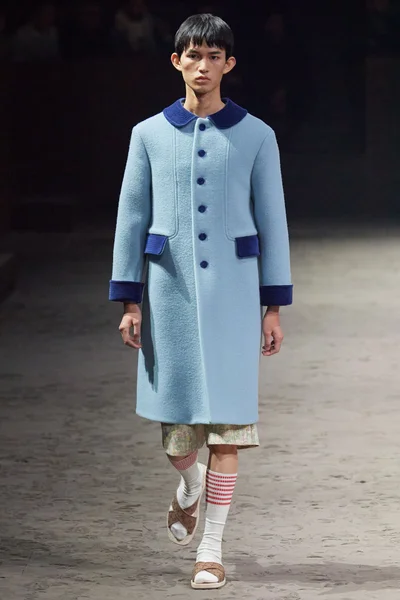 Look 35
